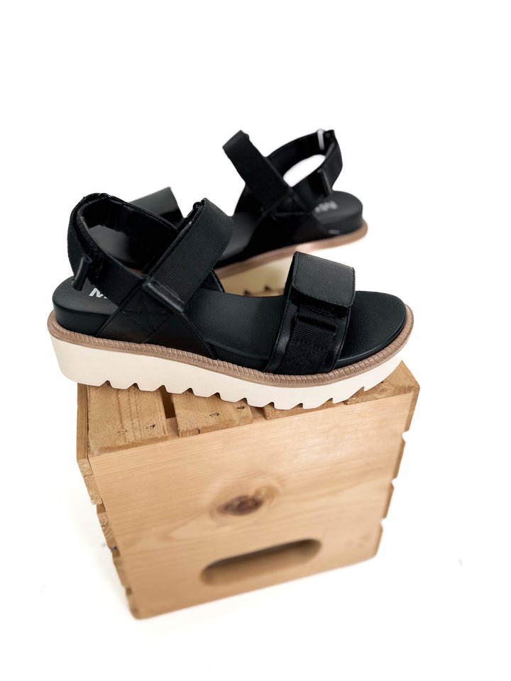 MIA Georgia Sandal- BLACK-FINAL SALE