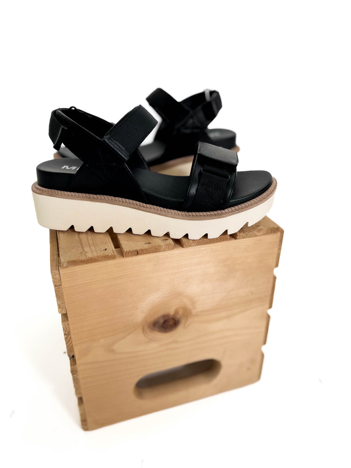 MIA Georgia Sandal- BLACK-FINAL SALE