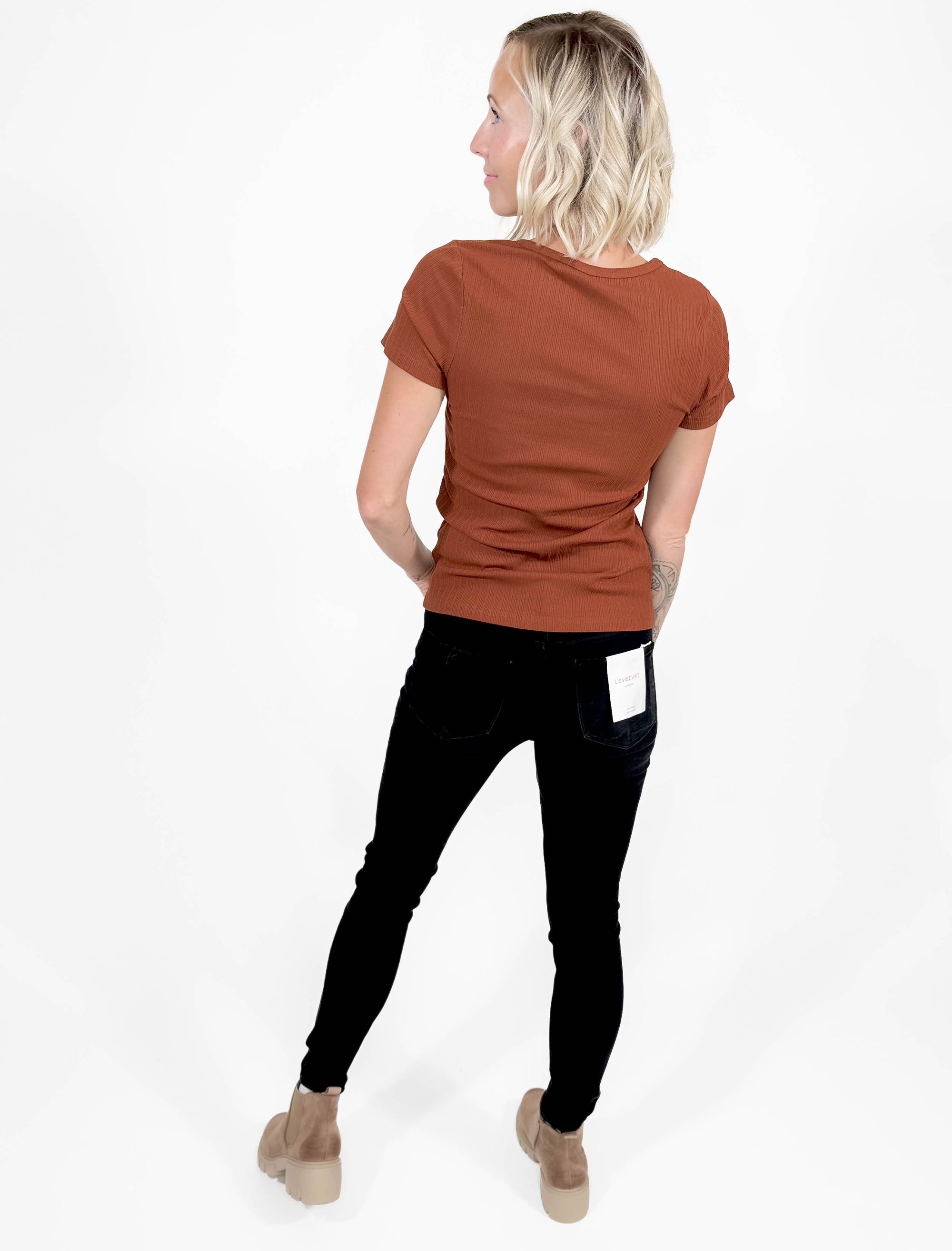 Gotta Have Ribbed Henley Short Sleeve- RUST