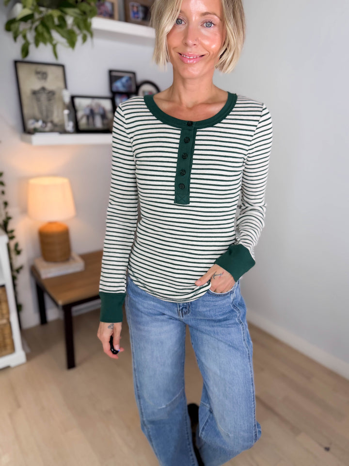 Aurora Waffle Henley Long Sleeve- GREEN/OATMEAL