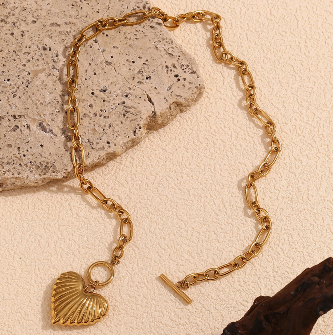 Jayda Tarnish Free Heart Necklace- GOLD