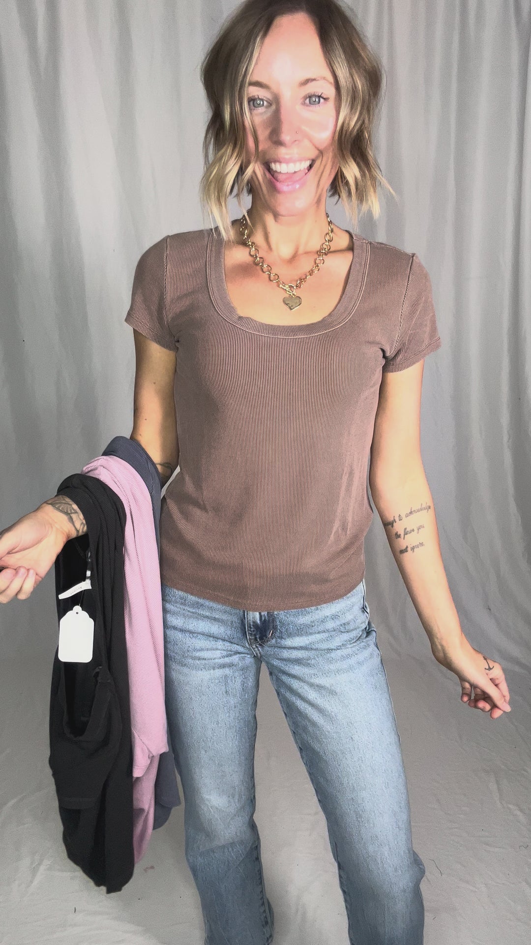 Khendra Scoop Neck Ribbed Tee- MILK CHOCOLATE