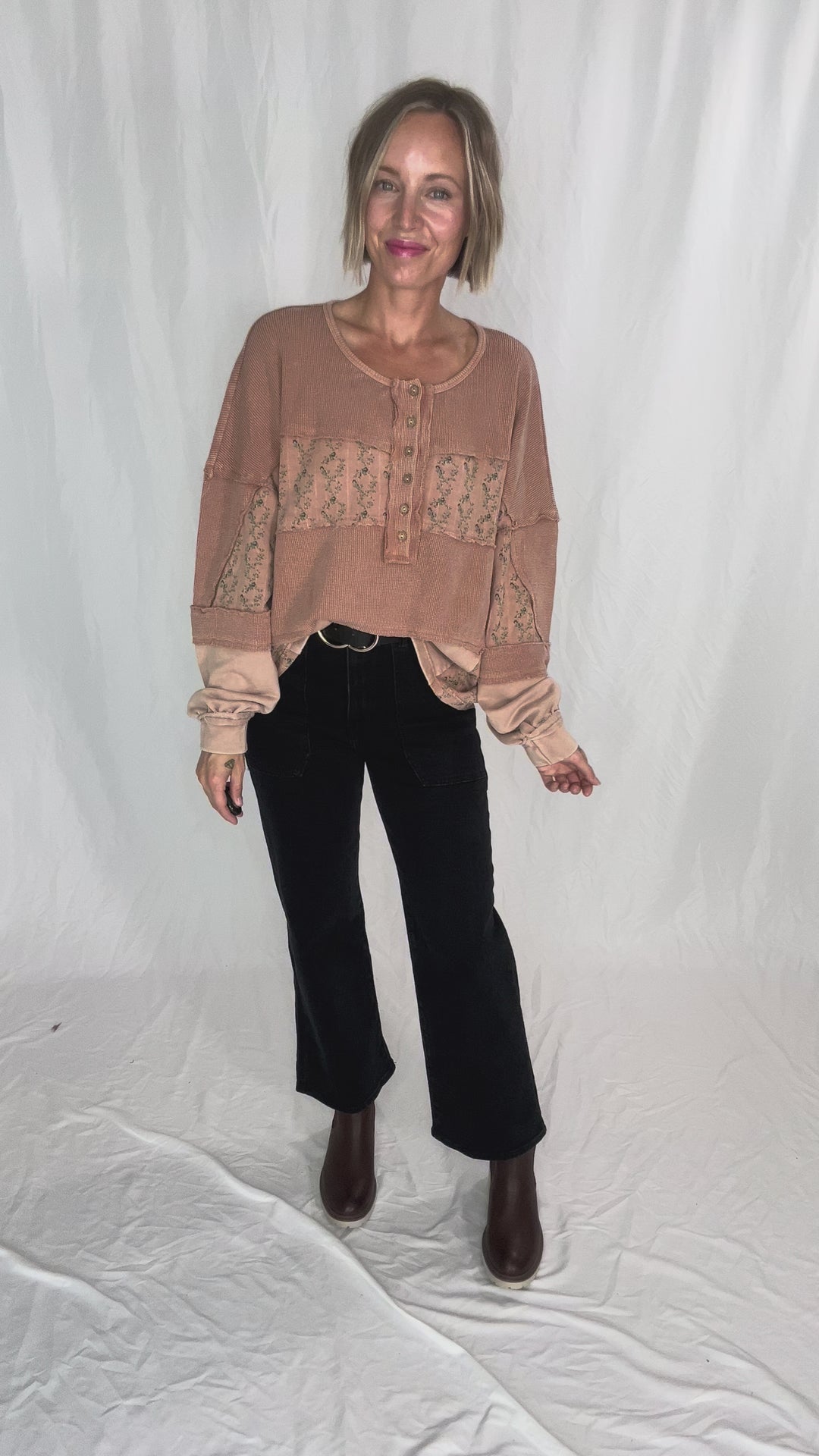 Leonie Thermal Henley- CAMEL