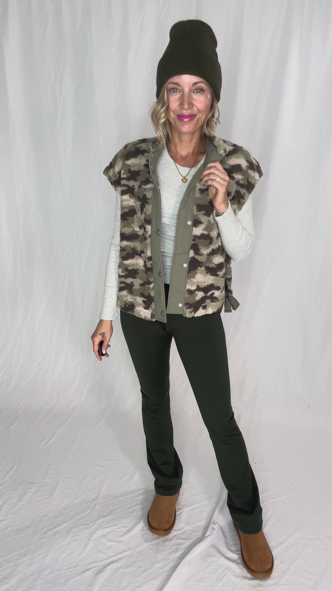 Incognito Camo Sherpa Vest