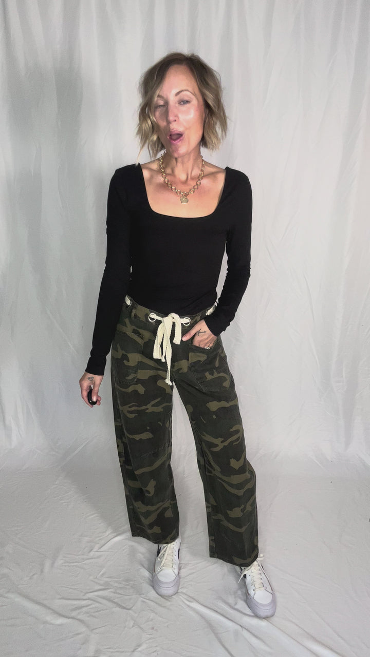 Ayla Butter Square Neck Long Sleeve Top- BLACK