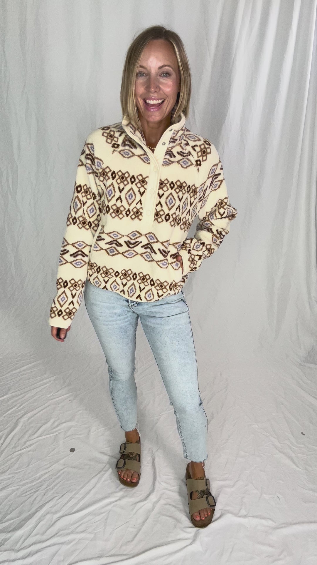 THREAD & SUPPLY Piper Fleece Pullover- Cream/Brown