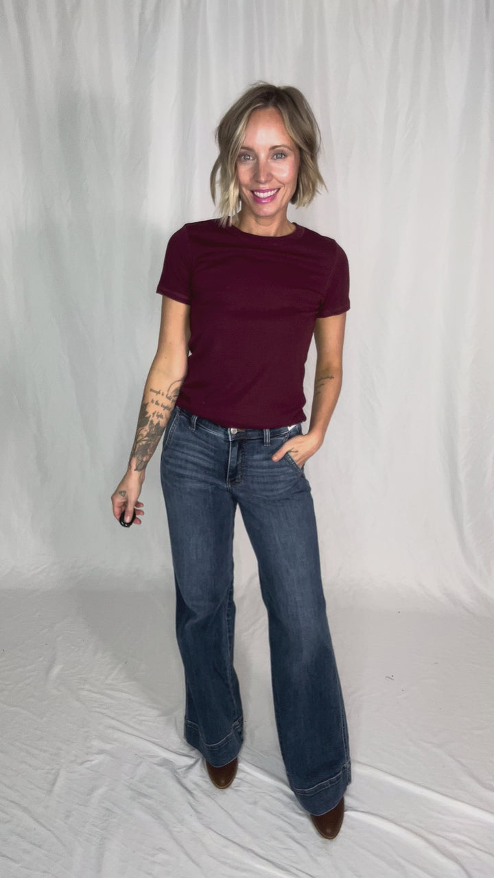 Beth Ribbed Short Sleeve- BURGUNDY