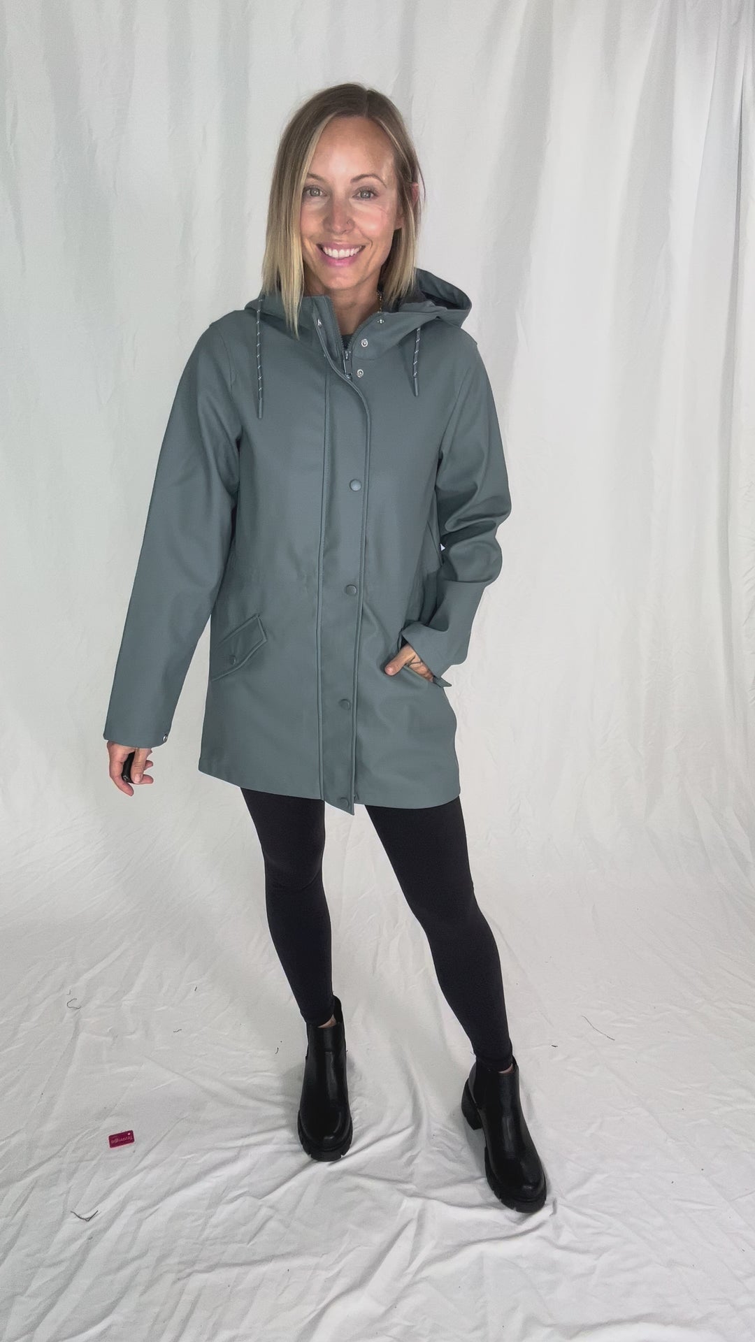 VERO MODA Sitka Rain Jacket- STORMY WEATHER