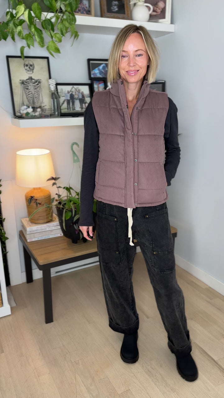 Peyton Corduroy Vest- COCOA