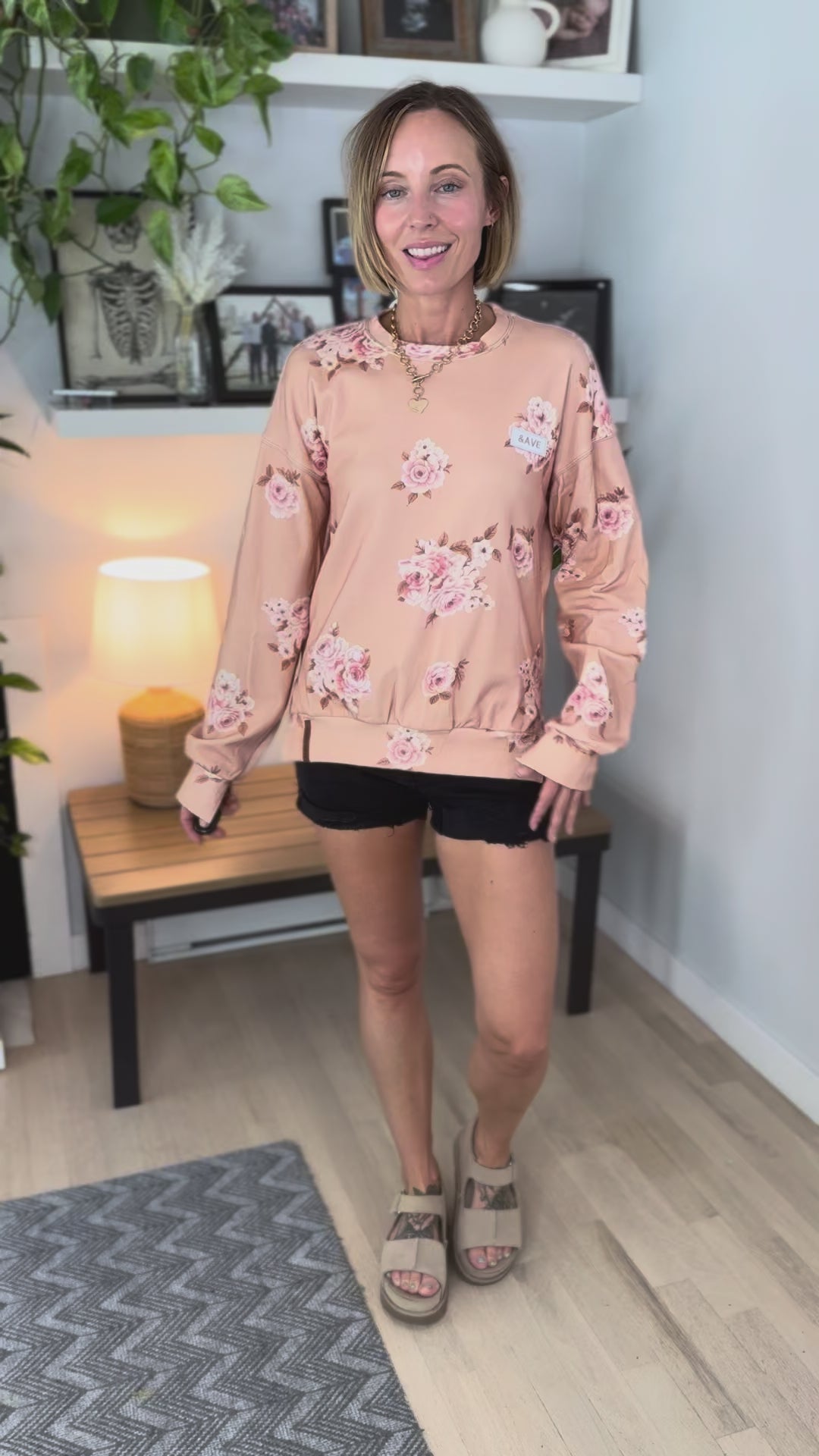 AMPERSAND AVE University Side Slit Pullover- PEACHY PETALS