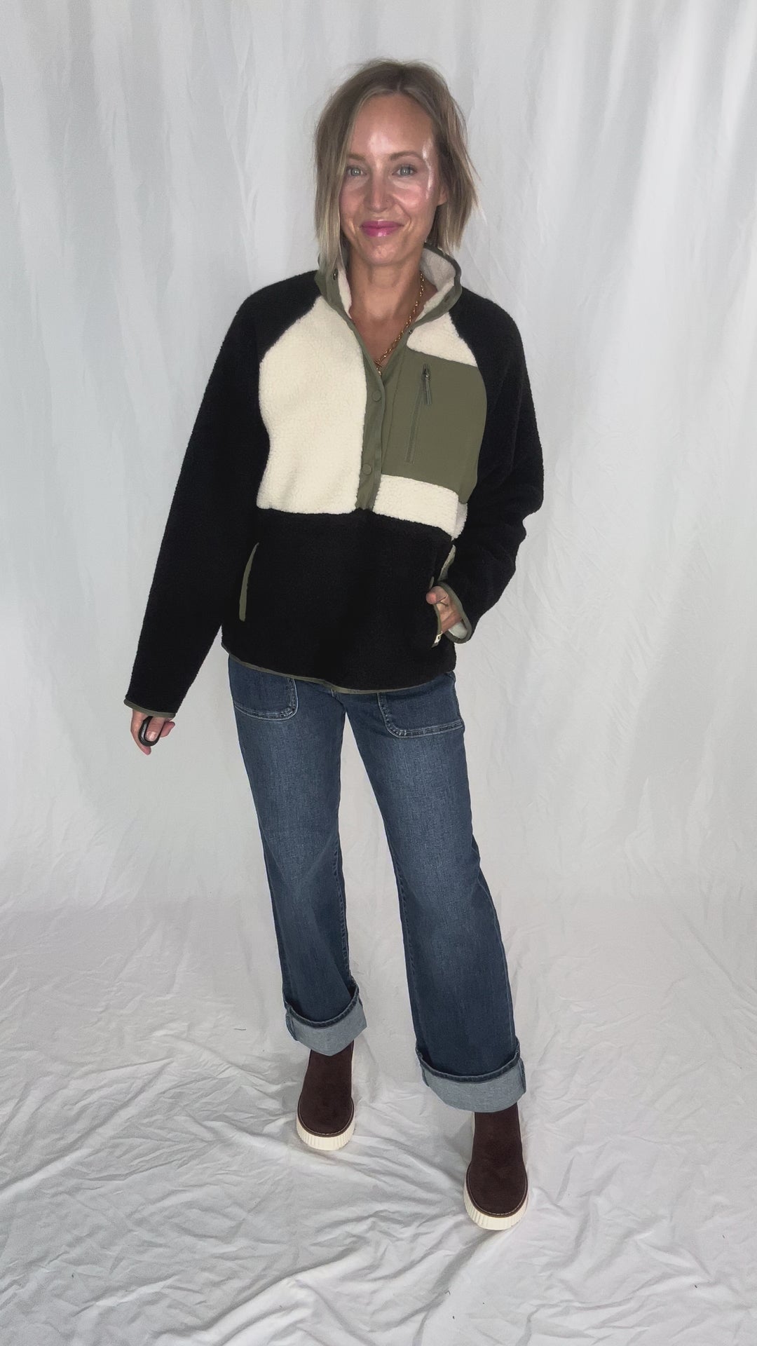 Tara Quarter Snap Sherpa Pullover- BLACK OLIVE COMBO