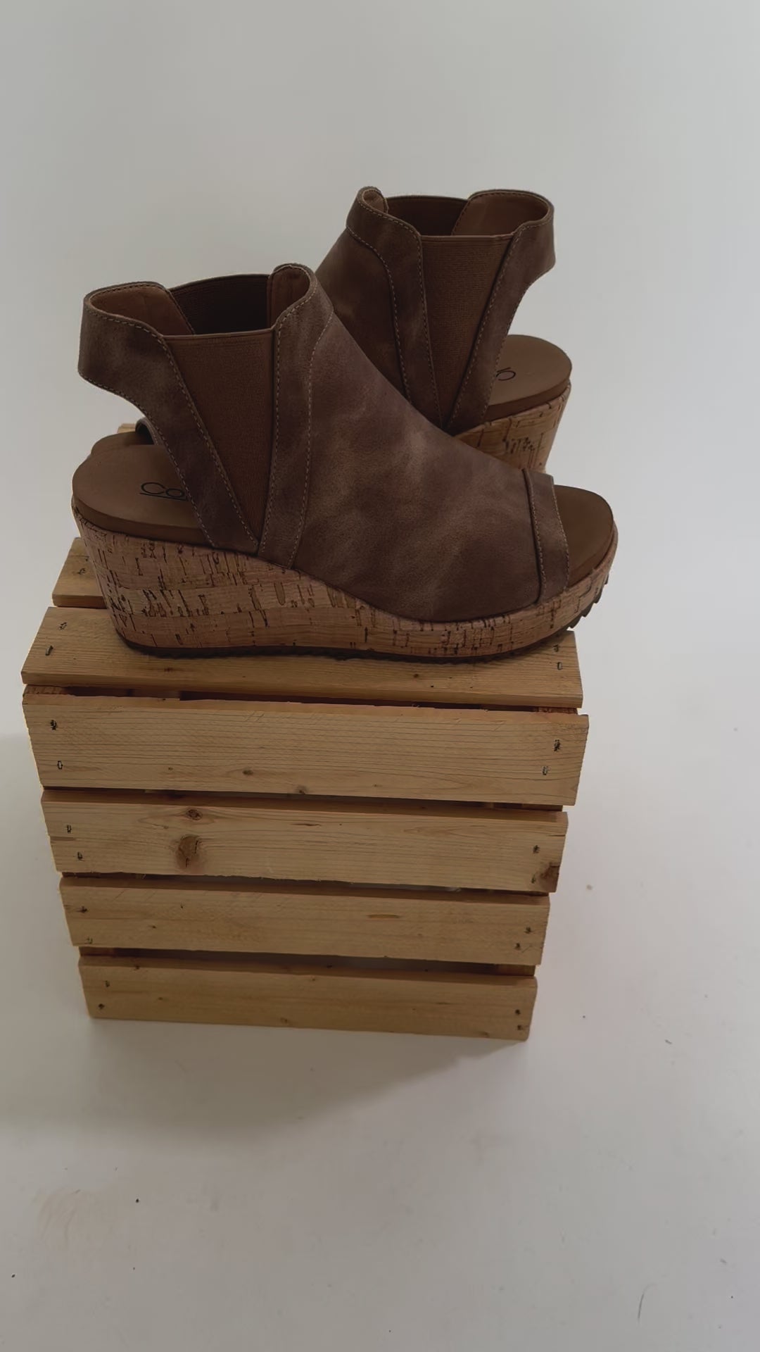 CORKYS Easy Now Comfort Platform- TAN-FINAL SALE