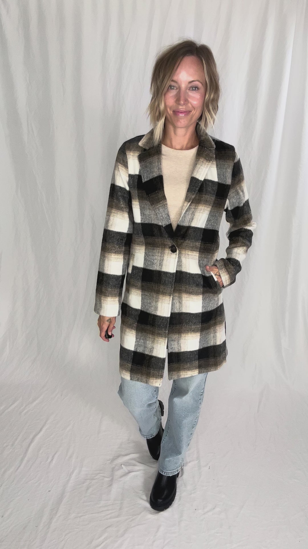 Conrad Plaid Jacket- BLACK