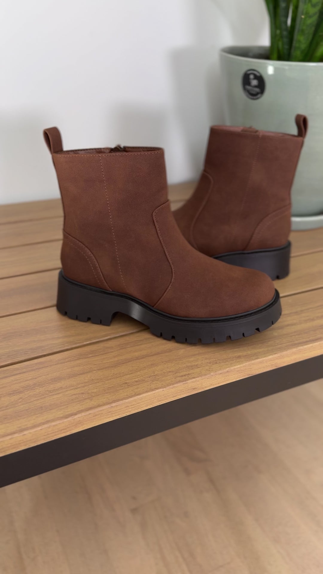 Irwin Boot- BROWN