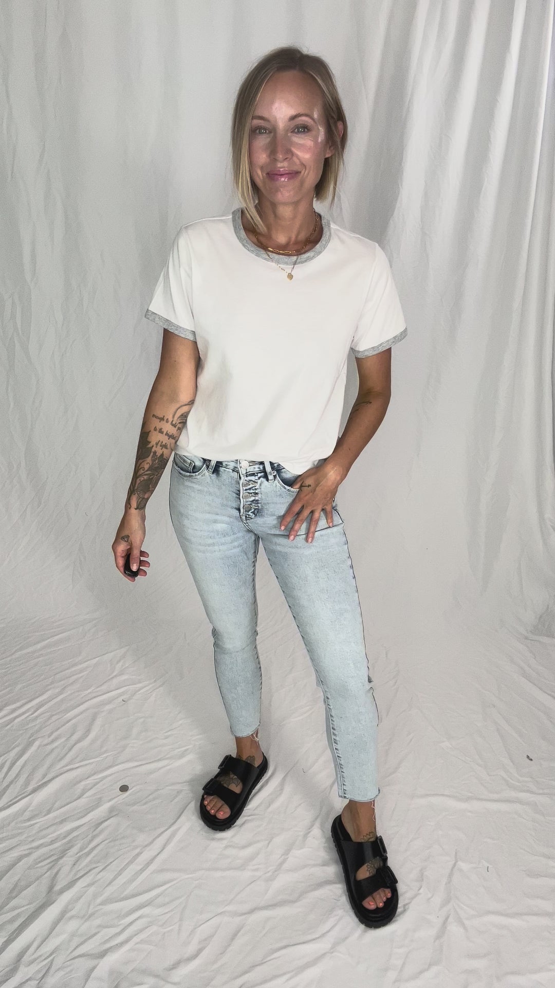Monica Contrast Binding Short Sleeve T-Shirt- HEATHER GREY