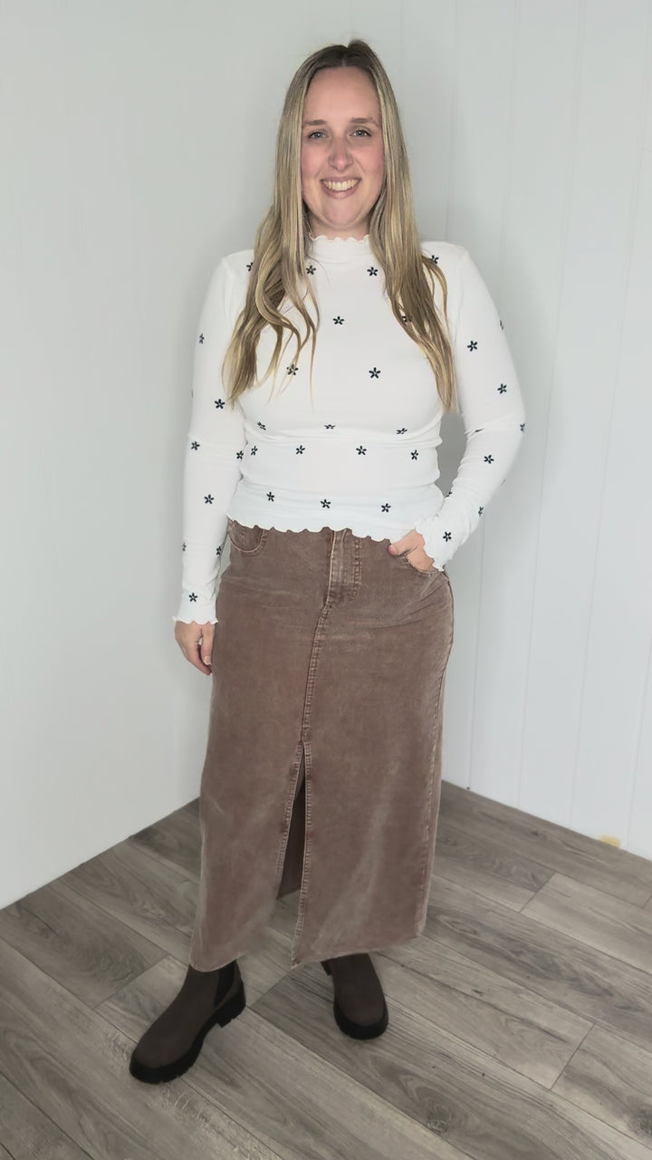 Mila Mock Neck Cabbage Hem Long Sleeve Top- WHITE