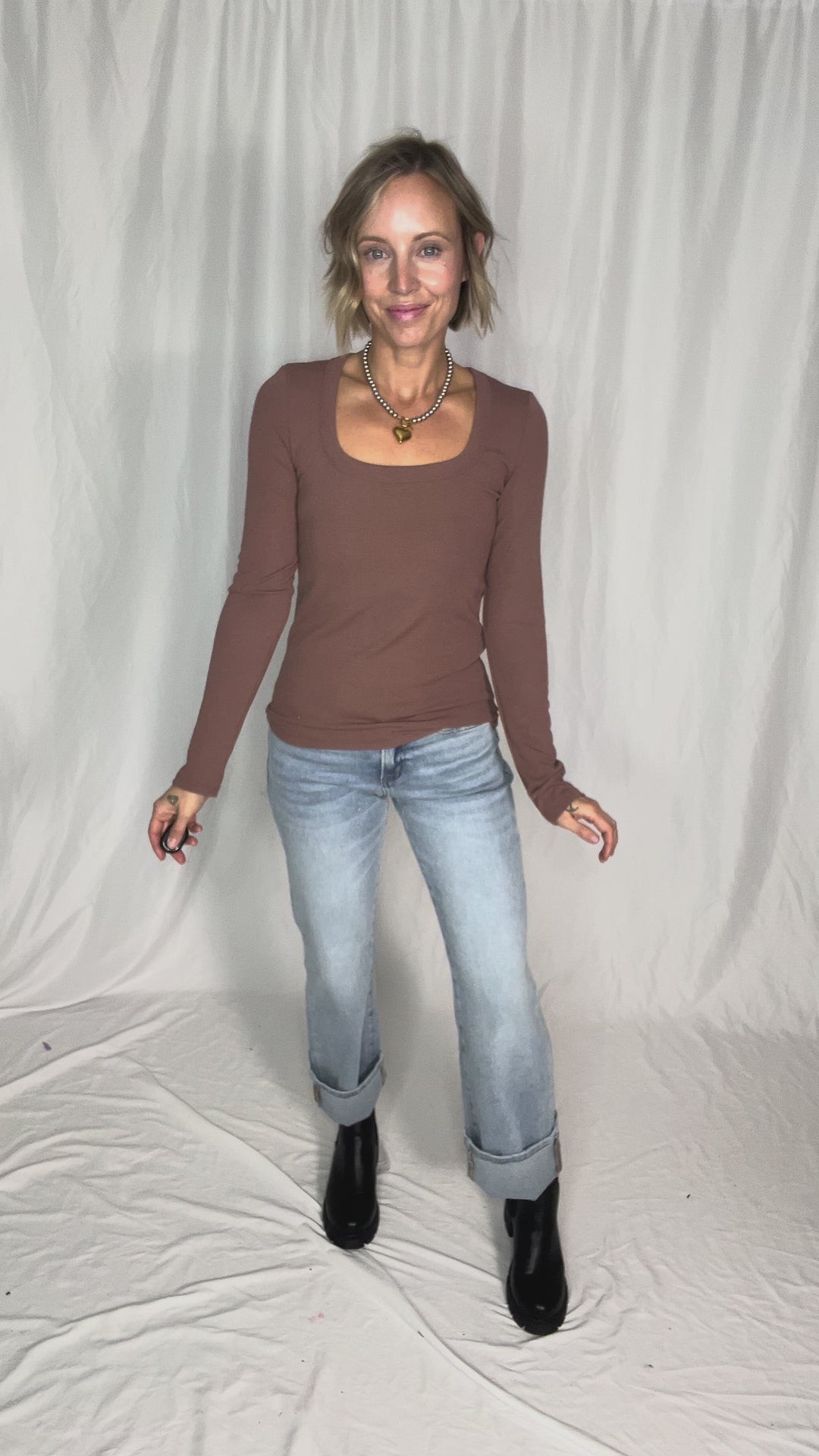 Beth Ribbed Scoop Neck Style- RED BEAN
