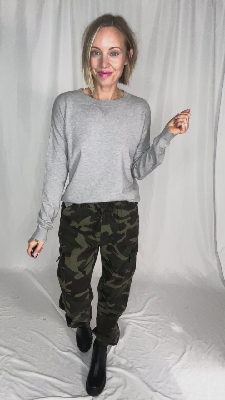 Nina Crew Neck Sweater- HTHR GREY
