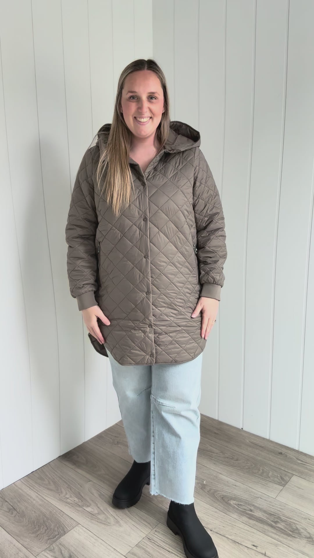 VERO MODA Haylee Hooded Quilted Jacket- DARK TAUPE