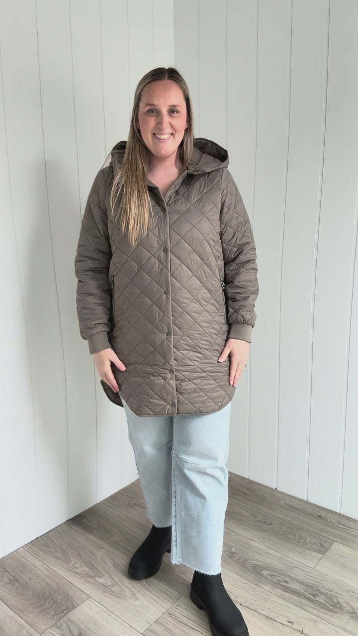 VERO MODA Haylee Hooded Quilted Jacket- DARK TAUPE