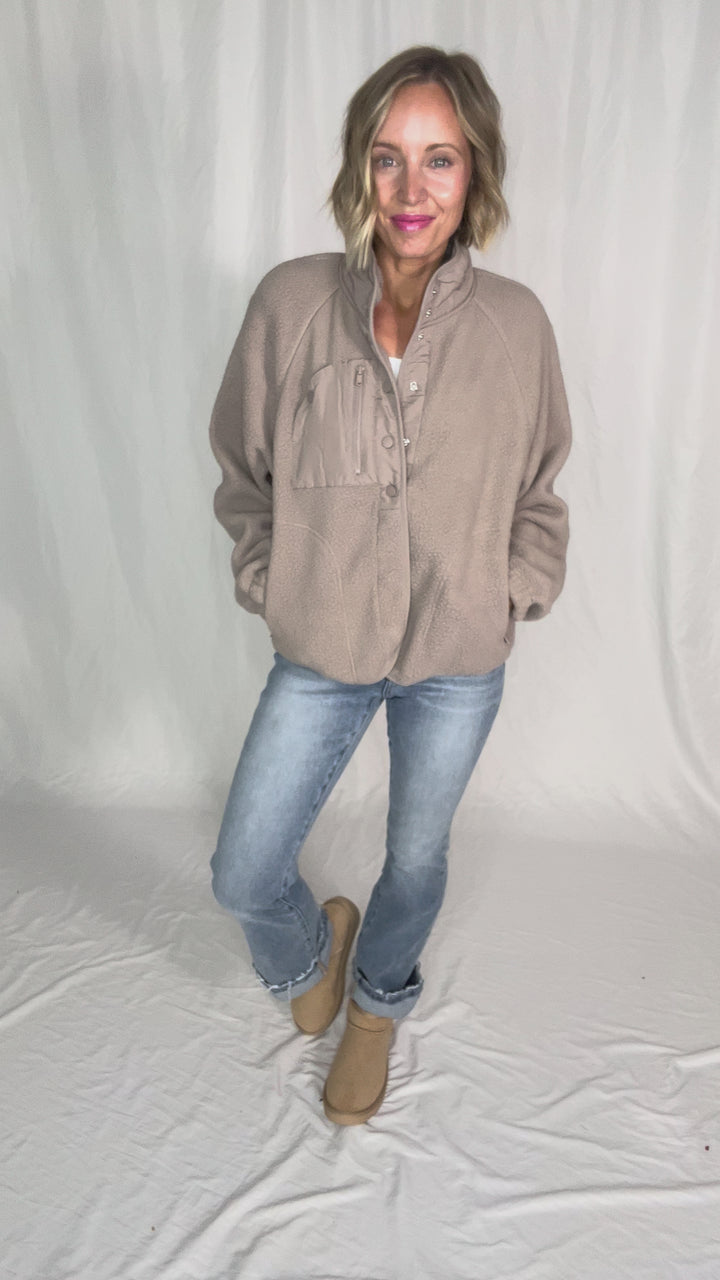 Jayde Fleece Button Up Jacket With Accent Pocket- EARTH GREY