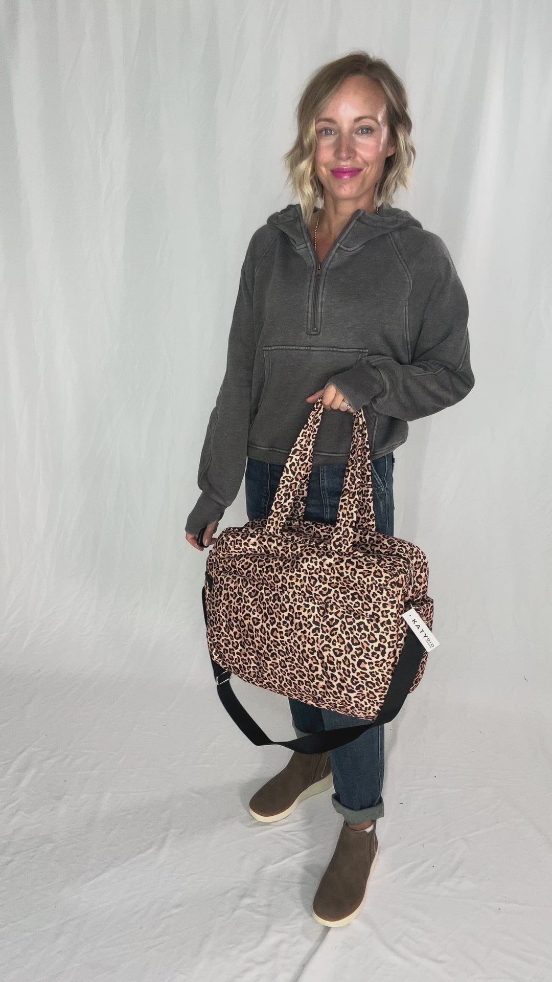 Ruthee Weekender Bag- LEOPARD