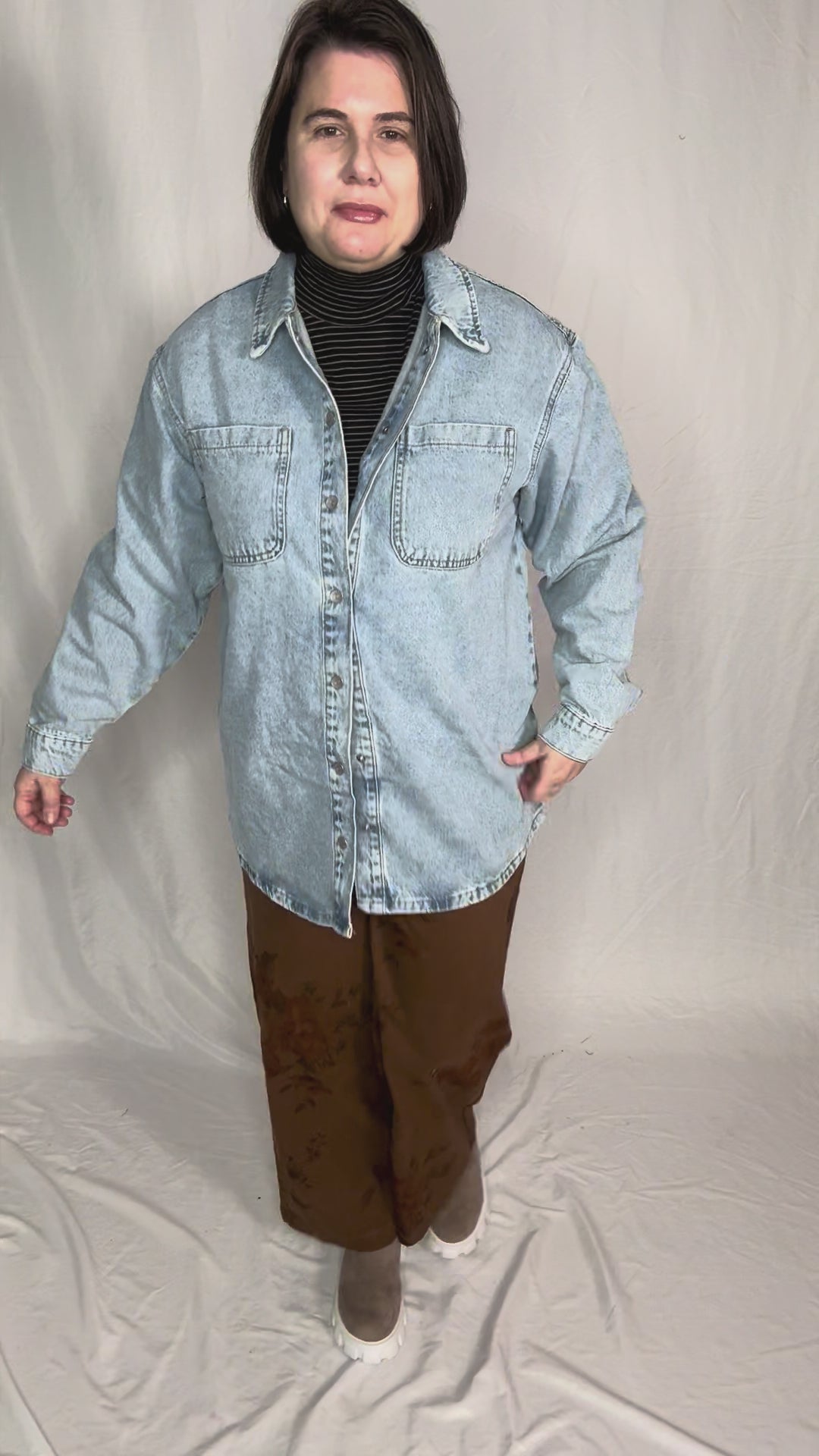 NOISY MAY Alva Denim Shacket- LIGHT WASH