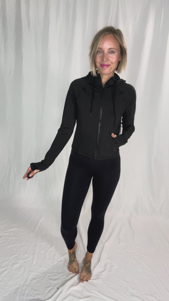 MONO B Velocity Active Jacket- BLACK