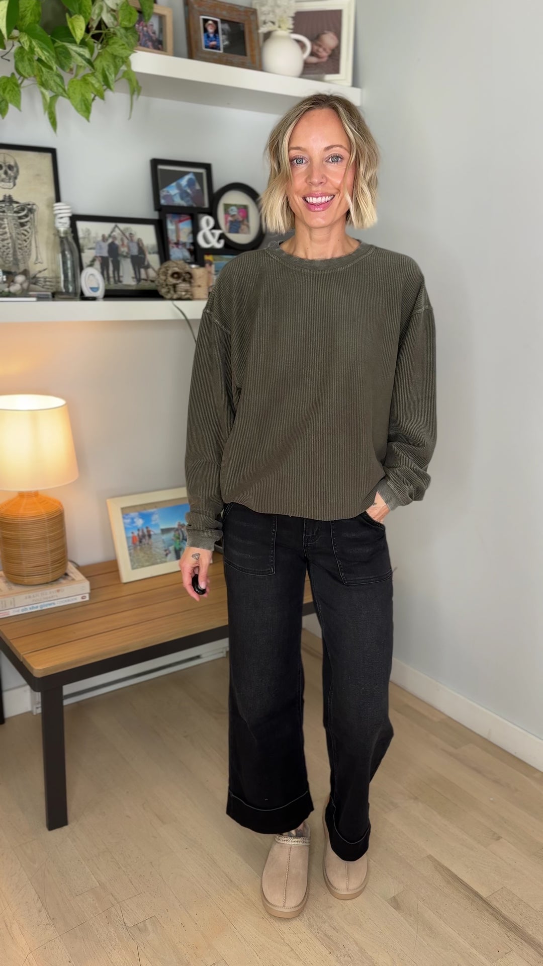 Aven Essential Corded Crew Neck Top- HUNTER OLIVE