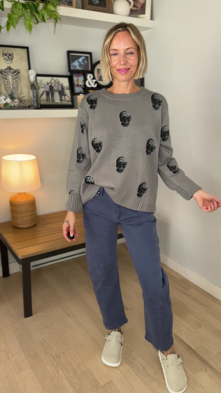 Stevie Skull Sweater- GREY