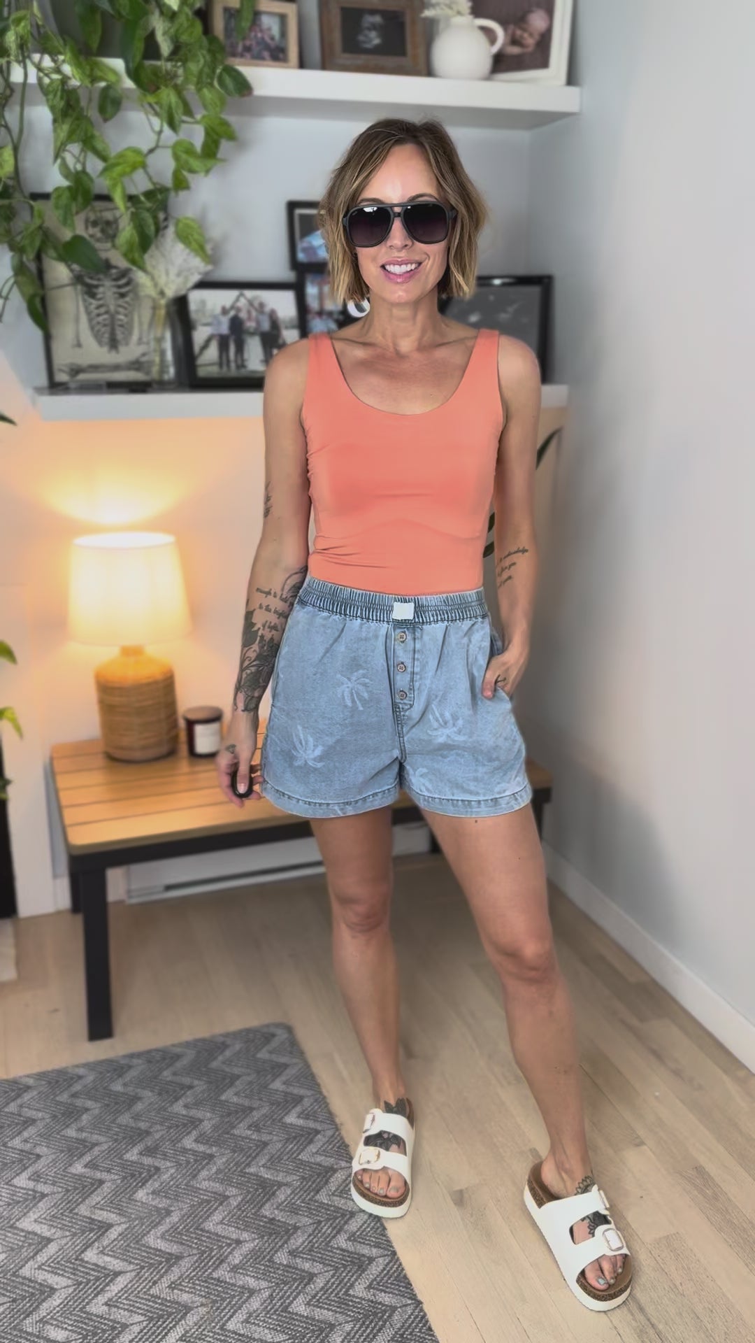 Azelina Palm Tree Shorts- LIGHT DENIM