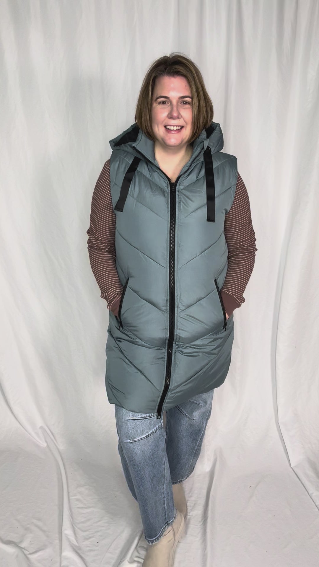 ONLY Skylar Hooded Vest- STORMY WEATHER