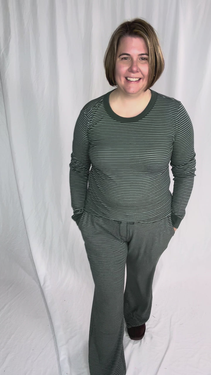 Layla Waffle Crew Neck Top- HUNTER
