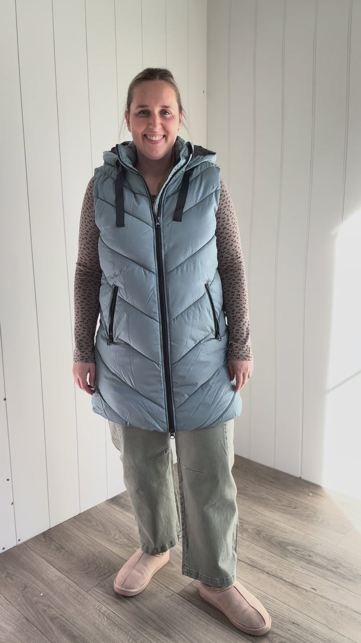 ONLY Skylar Hooded Vest- STORMY WEATHER