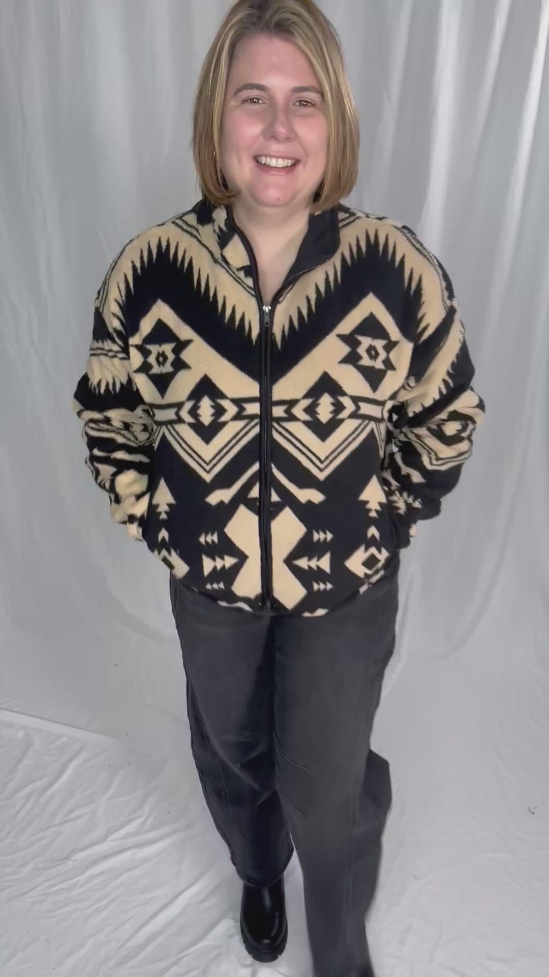 Canyon Jacket- CREAM/BLACK