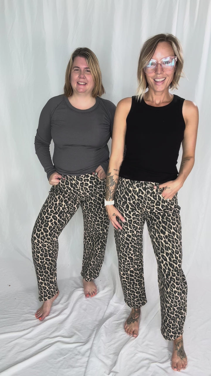 VERVET Morgen High Rise Barrel Jean- LEOPARD