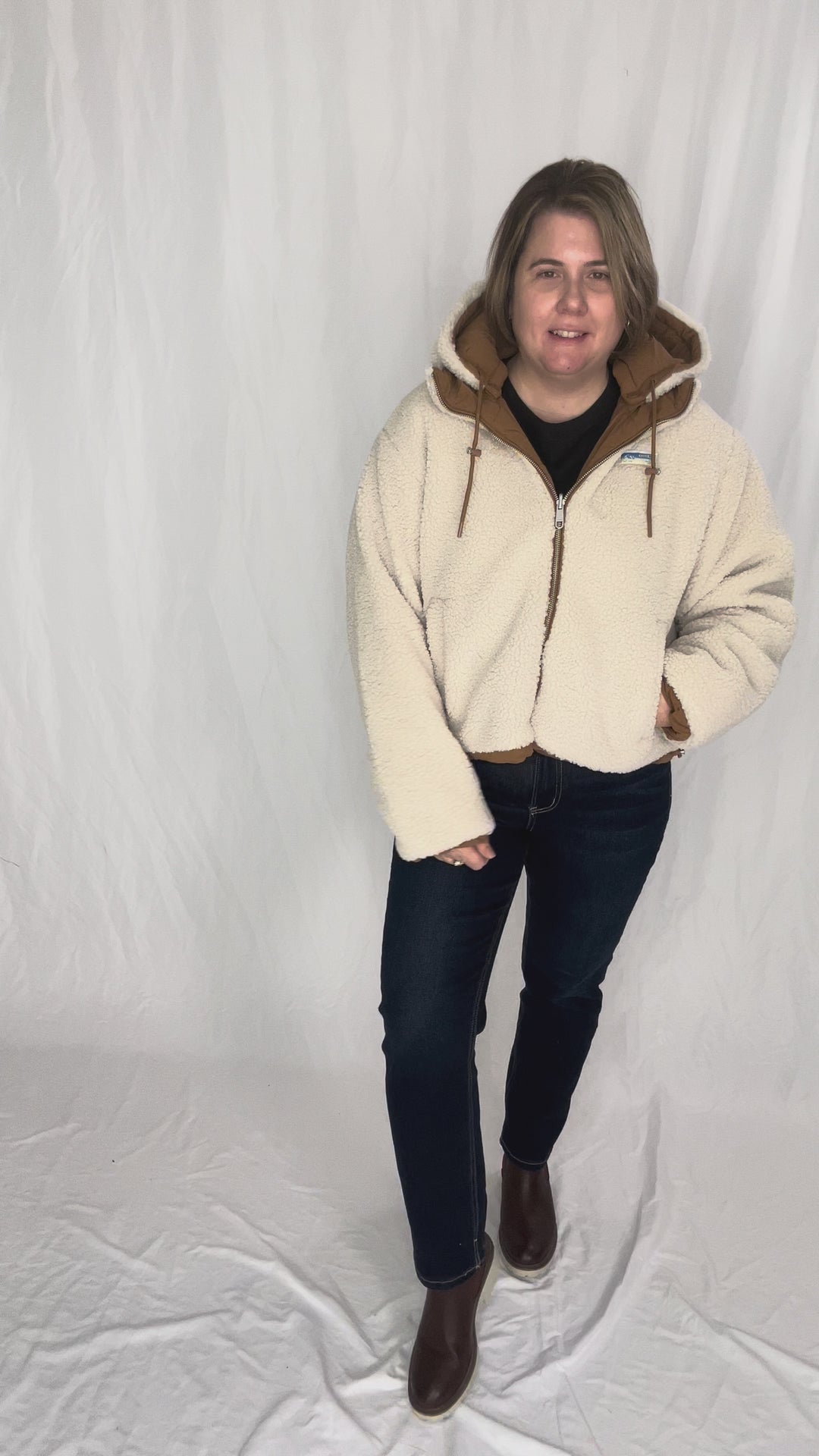 ONLY Marianna Reversible Sherpa Puffer Jacket- TOASTED COCONUT