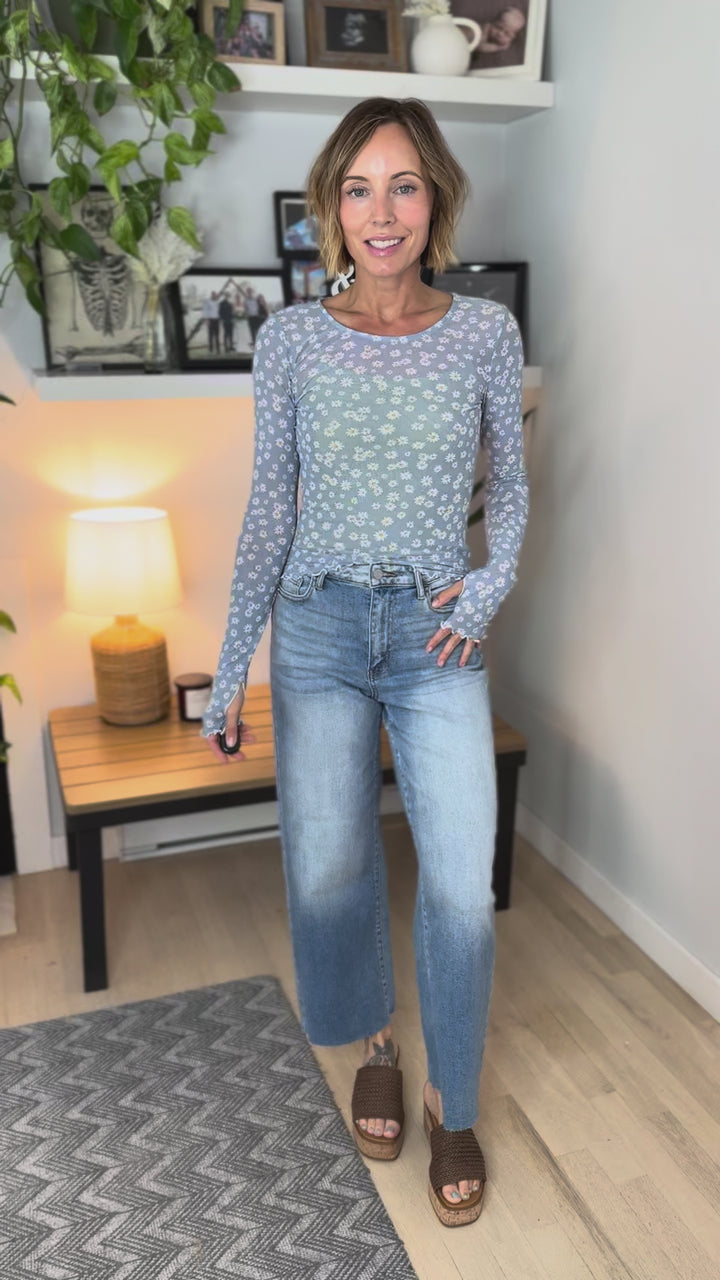 Avalune Mesh Longsleeve- BLUE DAISY