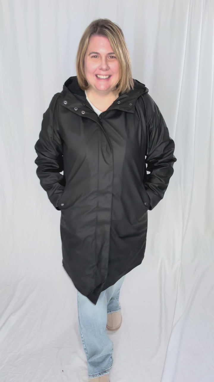 ONLY Sia Sherpa Lined Raincoat- BLACK