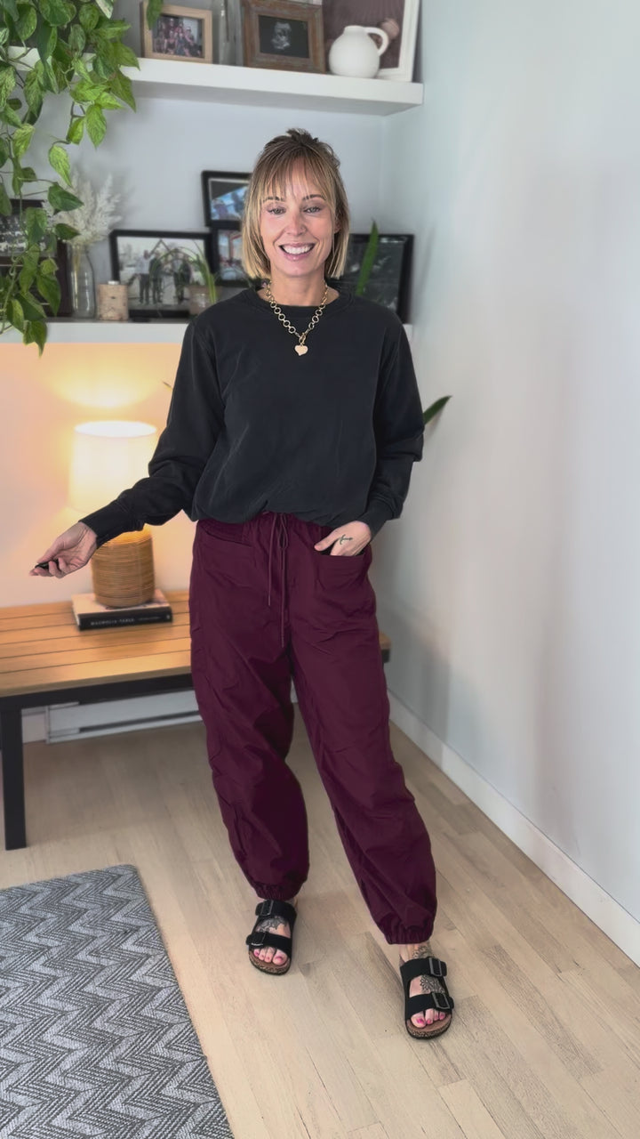 Mono B Quinn Mineral Cloud Bubble Hem Pullover- BLACK-FINAL SALE
