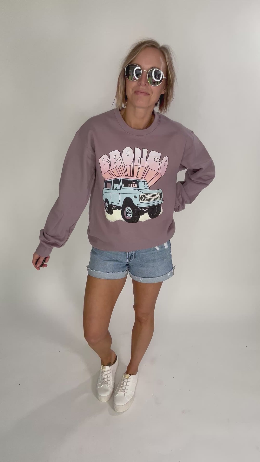 Vintage Bronco Graphic Crewneck- VINTAGE MAUVE