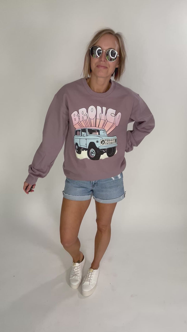 Vintage Bronco Graphic Crewneck- VINTAGE MAUVE