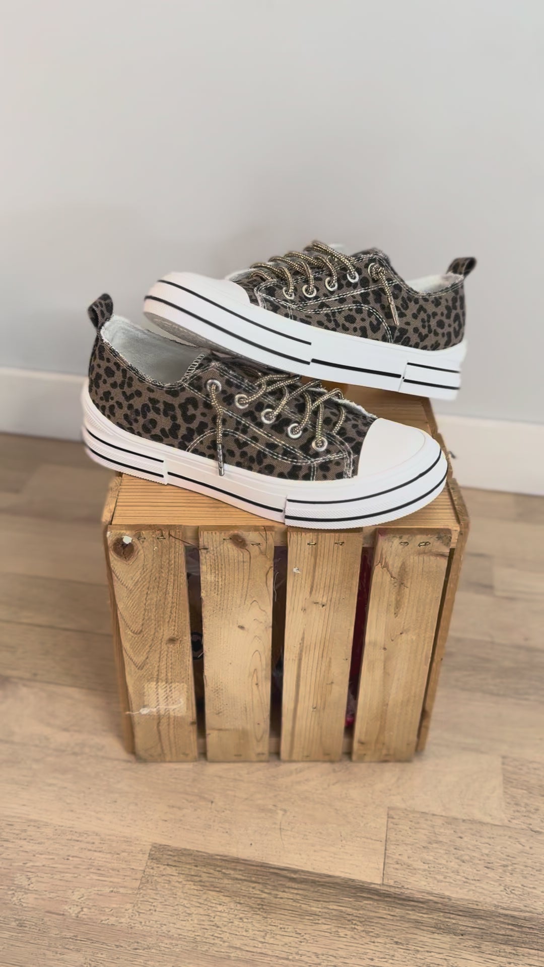 Amanda Gold Lace Sneaker- LEOPARD