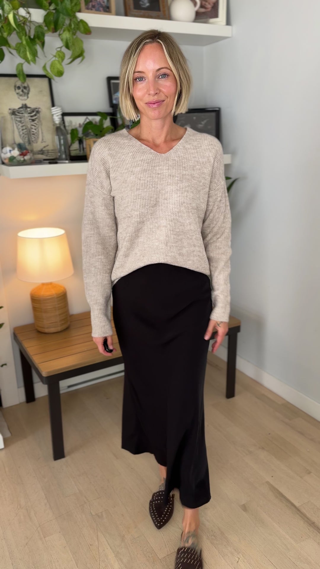 Only Camilla V-Neck Long Sleeve Pullover- PUMICE STONE