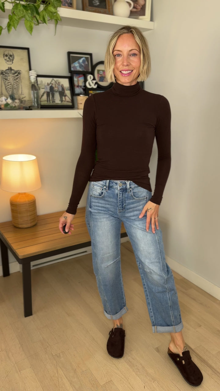 Only Glamour Roll Neck Long Sleeve- COFFEE