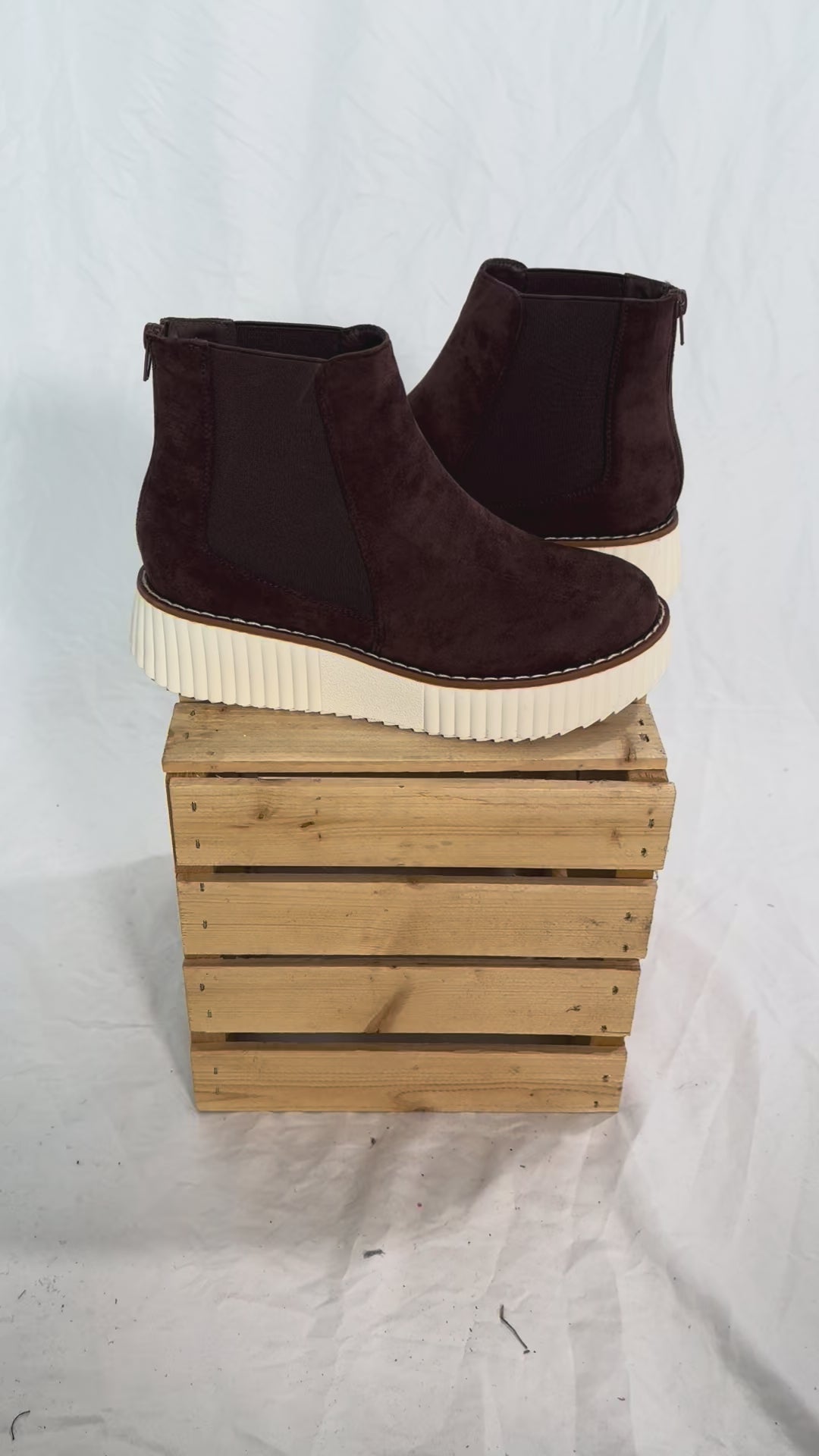 Bronco Wedge Boot- BROWN