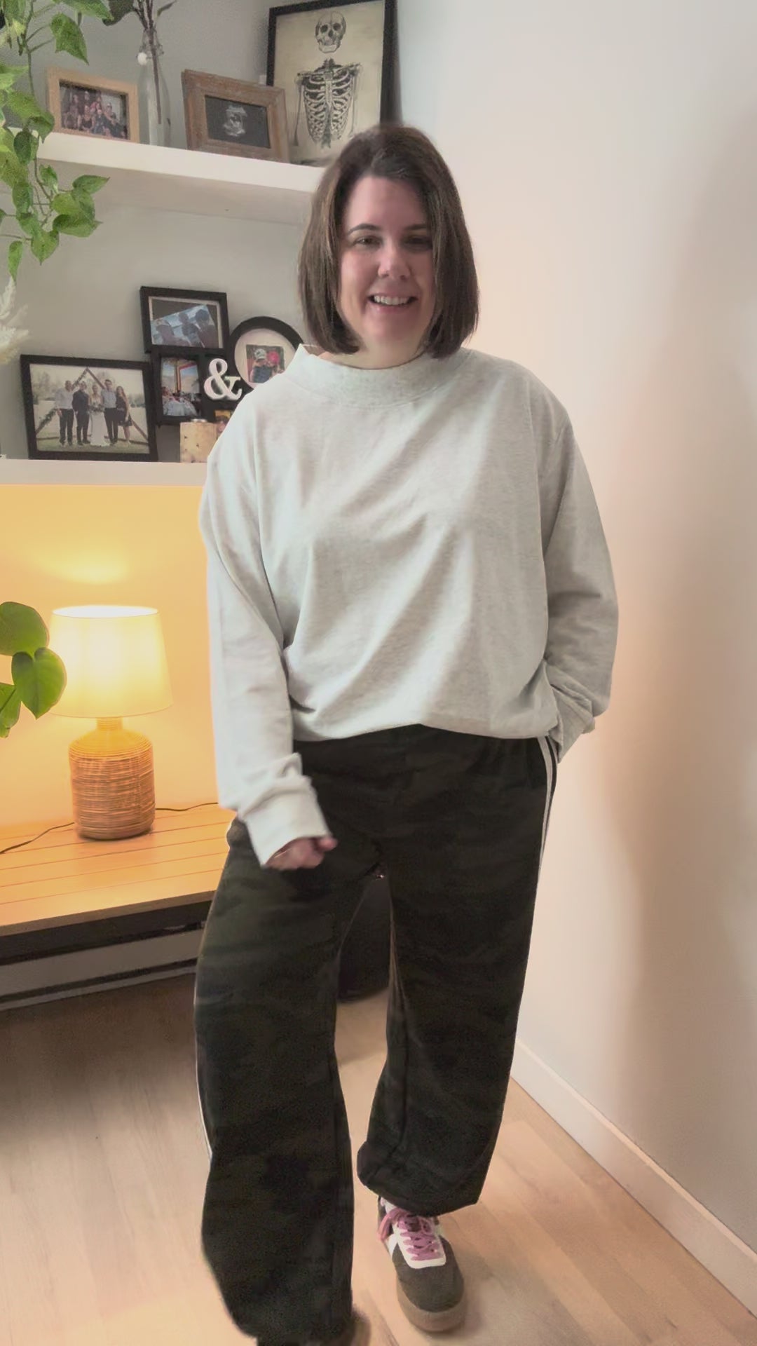 Lenny Mock Neck Pullover- HEATHER GREY