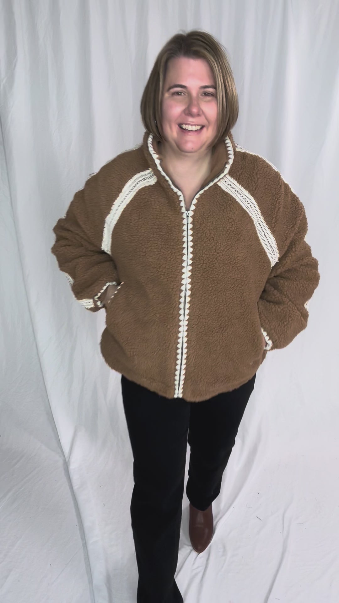 RD STYLE Nikita Sherpa Front Zip