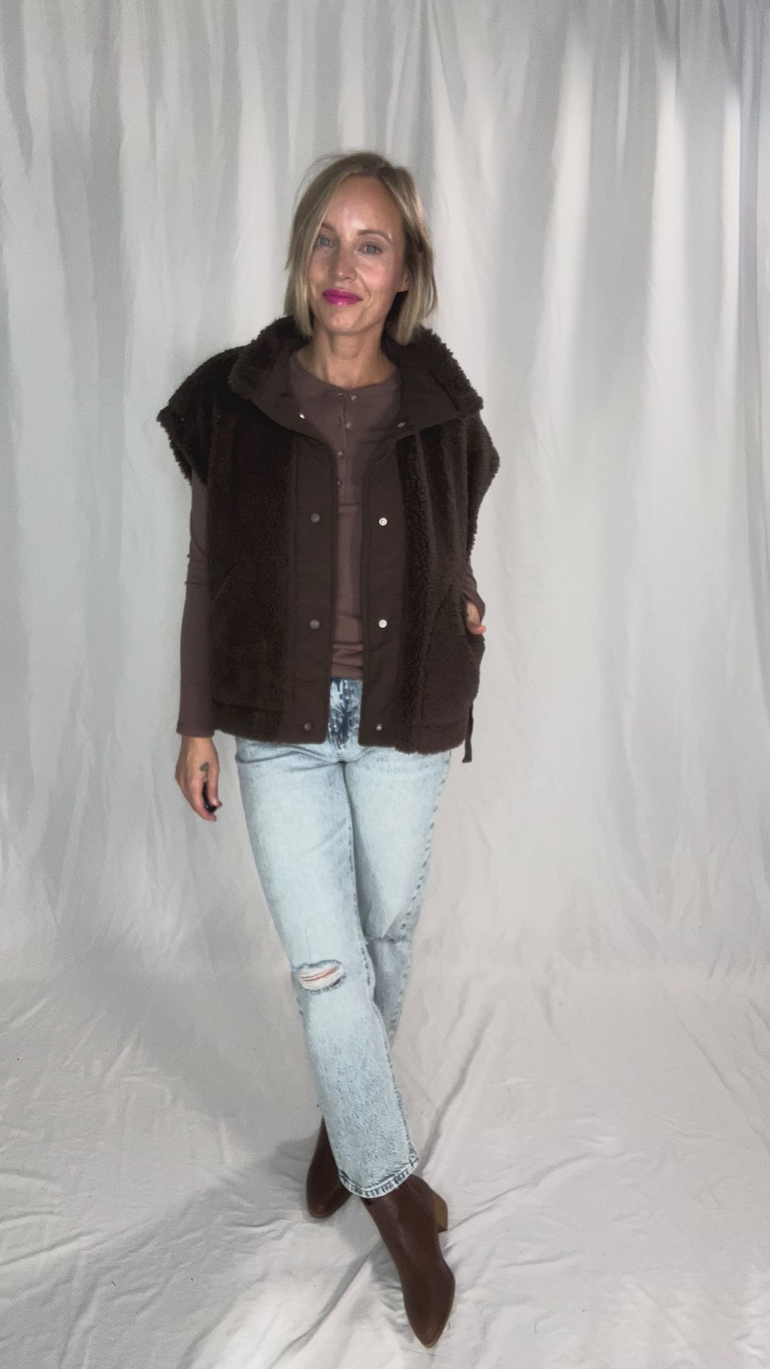 Toasty Sherpa Vest- BROWN