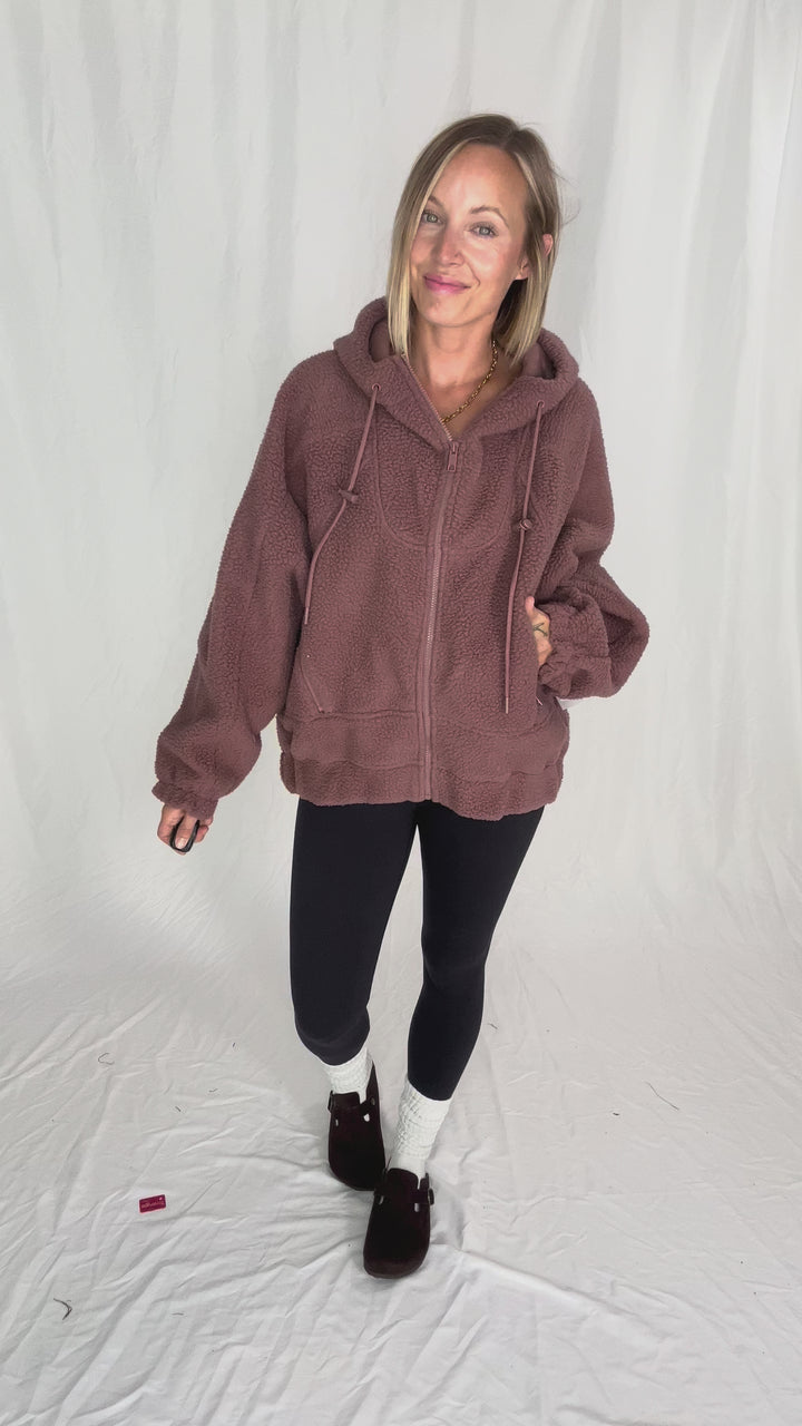 MONO B Oversized Alpine Fleece Zip Up Hoodie- ROSE TAUPE